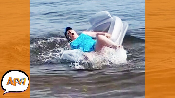 Beach FAILS 🤣 | Funny Water and Ocean Fails | Funniest Videos | AFV 2022 - Bilibili Beach FAILS 🤣 | Funny Water and Ocean Fails | Funniest Videos | AFV 2022 - Bilibili