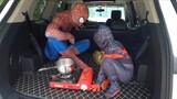Spider man dancing on the car | nguời nhện nhảy trên xe | spider-man in real life