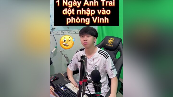 Xem tới cuối video, sẽ thấy Vinh lúc hồi còn nhỏ chụp với anh trai nha 🤣🤣   VinhMC