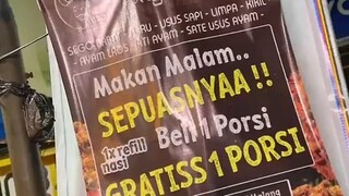 warga kota malang yang suka makan tengah malam