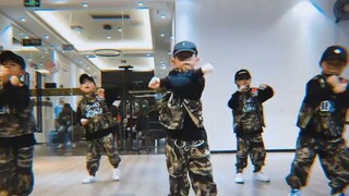 HipHop anak lucu berusia 5 tahun