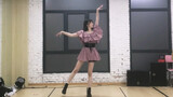 (เต้นคัฟเวอร์) สาวสวยในชุดสก็อตสีแดงเต้นคัฟเวอร์เพลง Violeta-izone