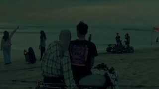 cukup hanya dia