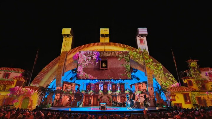 The Family Madrigal (From "Encanto at the Hollywood Bowl")