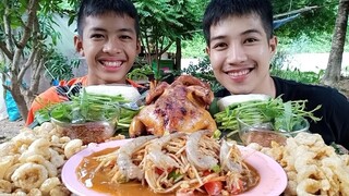 กินส้มตำกุ้งสดถาดใหญ่ ไก่ย่างทั้งตัว สุดแซ่บ..