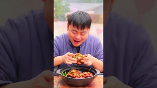 mukbang | funny mukbang | mukbangs | funny video | Duck bone residue | songsong and ermao #funny