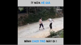 Ít nữa về già