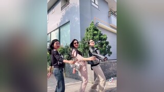 Mời các cô các pác 🤣 dance tiktok fyp hottrend2021🙆❤❤ trending xuhuong trend daulung viral haihuoc vuinhon hot funny friends