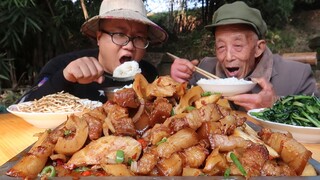 Countryside Recipe & Mukbang | Fried Pork Belly with Bamboo Shoots