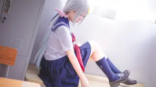 [JK Uniform] Silver-haired JK school girl, do you like it?