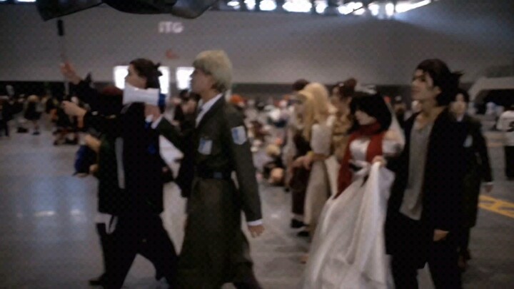 Wow, I saw the Survey Corps go to the anime exhibition together