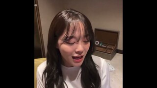 Kim SeJeong singing Meet Again | Vlive 10262022