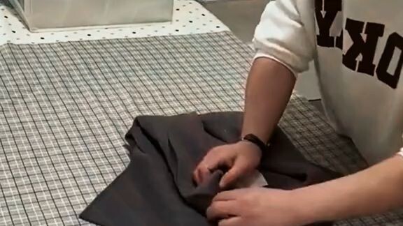 clothes folding methods