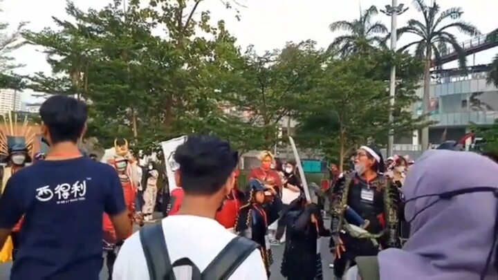 keseruan parade samurai