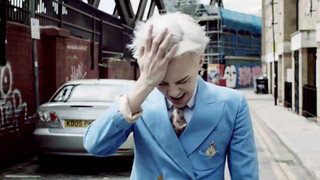 MV "Crooked" - G-Dragon