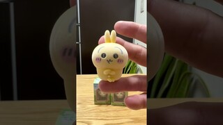 これって高い❓それとも、安い❓【コンビニ新商品】 ちいかわ なんか小さくてかわいいどーる #ちいかわ #ハチワレ #お菓子 #コンビニお菓子 #コンビニ新商品