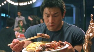 Untuk membangun otot, Andy Lau punya meja penuh makanan lezat yang tidak cukup untuk dia makan. Keli