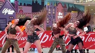 【ITZY】การเต้นรำทั้งเพลง Born To Be จะฆ่าคุณ ราเมนสี่ชามจะระเบิดการแสดงเต้นรำที่ปักกิ่ง
