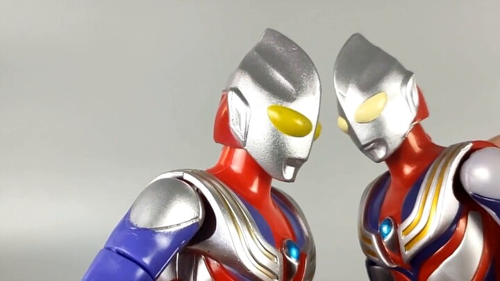 [Masalah 19] Apa perbedaan antara salinan asli dan bajakan? Ultraman Bandai Tiga, Edisi Deluxe Seri 