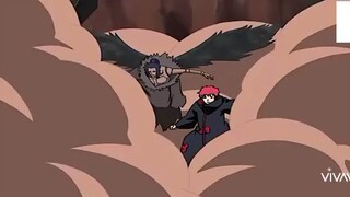 sasori shocks sakura as he reavl his full puppet body in order to gail....||Naruto