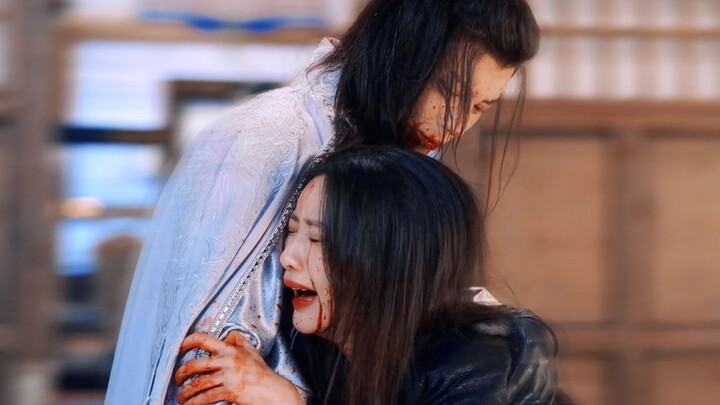 Bloody eyes hug each other, they have a famous scene that can only be matched by officials! Di Chun'