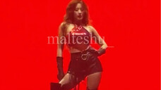 Day 2 is here (G)I-DLE 230618 Shuhua "Boys" SOLO stage fan shot