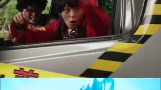 [Ultraman Blazer Episode 5 versi Q] Pinggang ini membuatku bingung