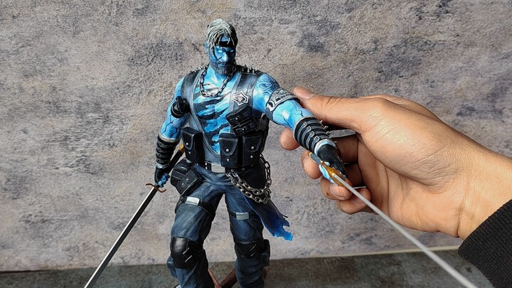 Make a CF blue old man figure, the ultimate hunter YYDS