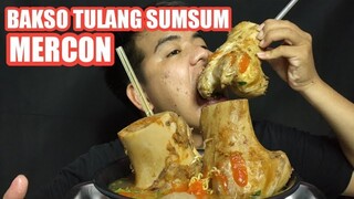 BAKSO TULANG SUM SUM MERCON ! NIKMATNYA SAMPE KE TULANG !!