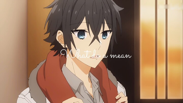 Handsome man with black hair and blue eyes｜