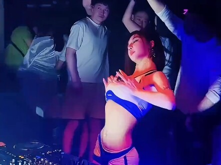 [Yin Yunyun] Video đã được đóng gói, chào mừng các bạn đến xem!