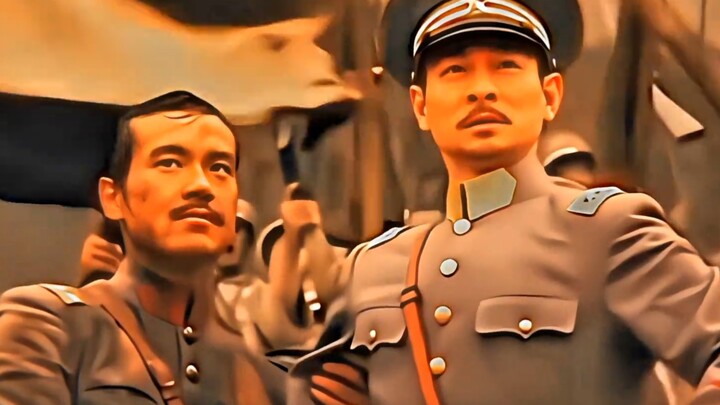 "Jenderal Agung yang melindungi negara, orang pertama yang membangun kembali republik!"