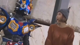 Itu sampah resmi. Seolah-olah Capture meninggal pada tahun kedua peringatan 10 tahun peluncurannya. 