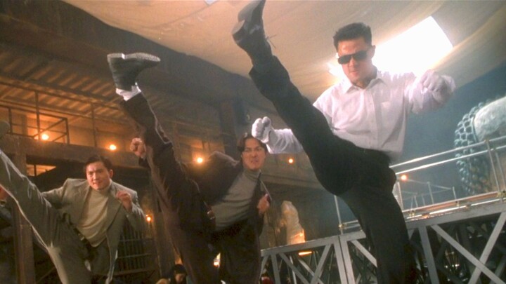 Eight leg skills masters in action movies, Yu Rongguang's leg skills are sharp, and the three of the