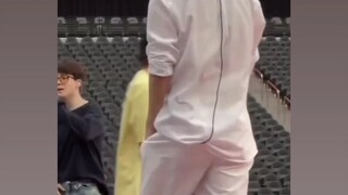 kim taehyung