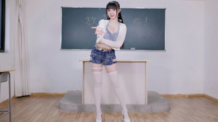 [Yueyue☾] Apakah dia teman sekelas wanita favoritmu? 【Wah】