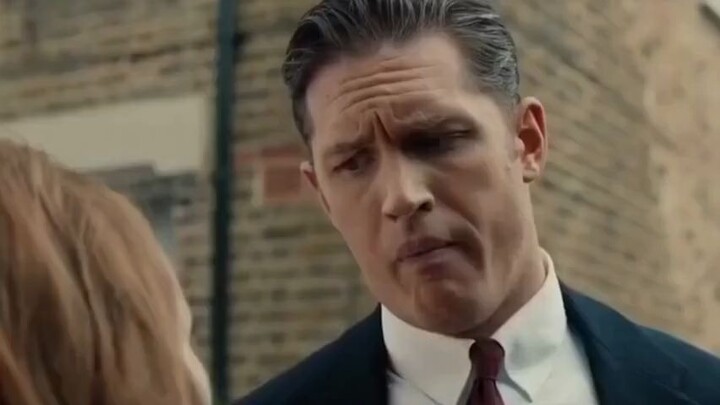 Bagaimana kau tolak Tom Hardy yang memukulmu seperti ini?|<Legend>