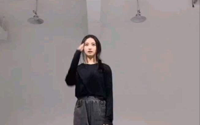[Sister DY on Tuesday] Dingga cover dance – Sehari punya satu lengan angsa bukan mimpi