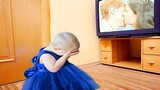 Try Not To Laugh  Funny Babies Watching TV 🍪 Funny Babies Compilation