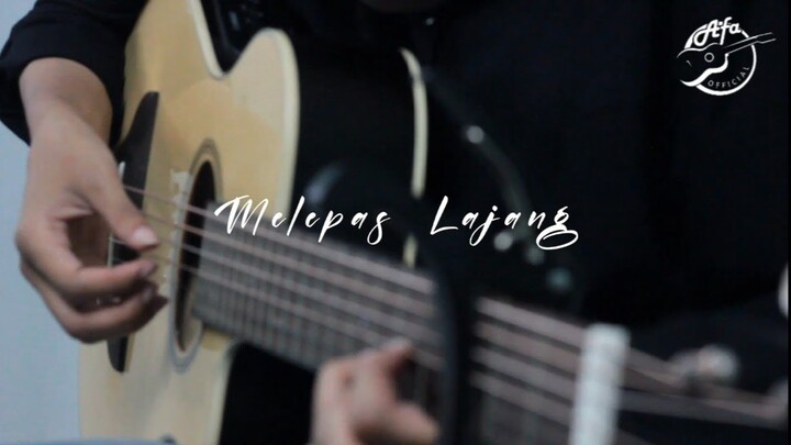 MELEPAS LAJANG - ARVIAN DWI || Cover Akustik by AFA (Versi Cewe)