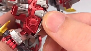 Gundam. MG. Dị giáo đỏ đã thay đổi. Màu kim loại được sơn sẵn. Xịt Senjuban. Gunpla. Bandai. Lắp ráp