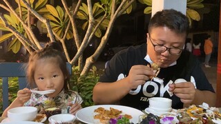 Vlog A Mi, Jalan-jalan dan Makan!