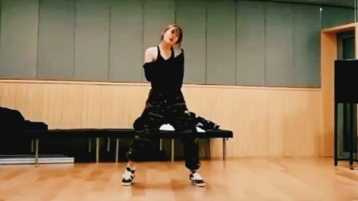 Phòng tập nhảy đã thất lạc từ lâu của Somi! Jeon Somi nhảy giỏi quá!