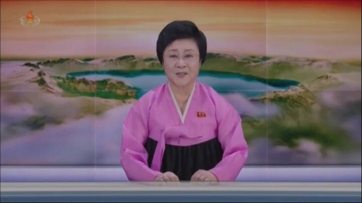 Estimado camarada Kim Jong Un visita importante fábrica de tanques