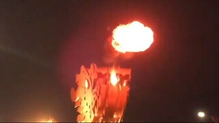 Khoảnh khắc cầu Rồng phun lửa