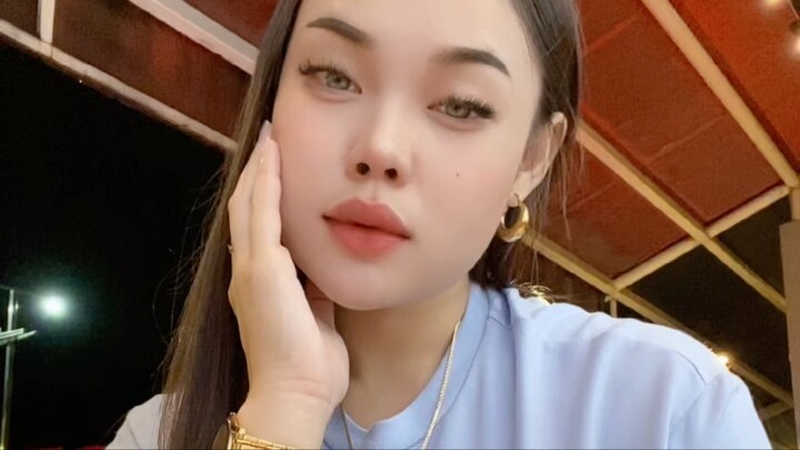Cuek jual mahal😋