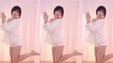 [Chào buổi sáng Qiqi] Ghi âm điệu nhảy trực tiếp "Butterfly Walk" trong chiếc áo len trắng
