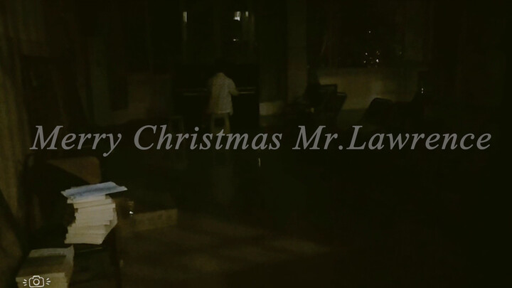 [Âm nhạc]Chơi piano lần cuối năm lớp 12: <Merry Christmas Mr.Lawrence>