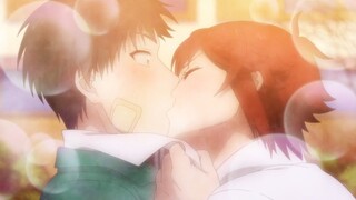 Jun and Tomo share their first kiss after Jun defeats Tomo's dad  | Tomo-chan is a Girl