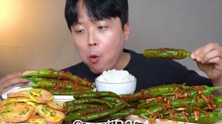 Mukbang cabe